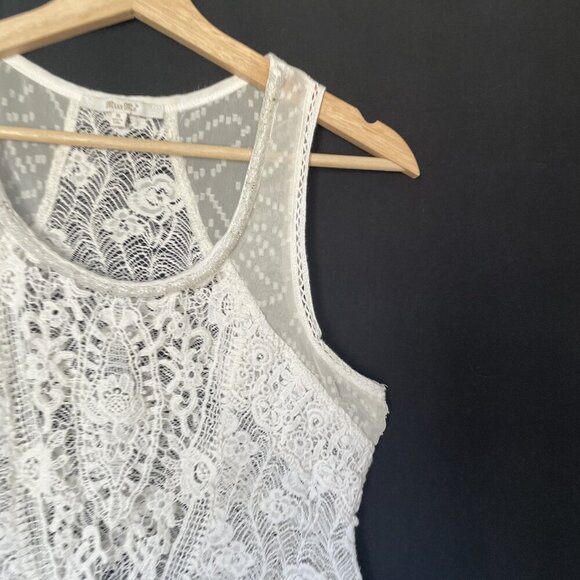 Miss Me Womens White Lace Sleeveless Tank Top M sheer summer top casual floral - Picture 2 of 8